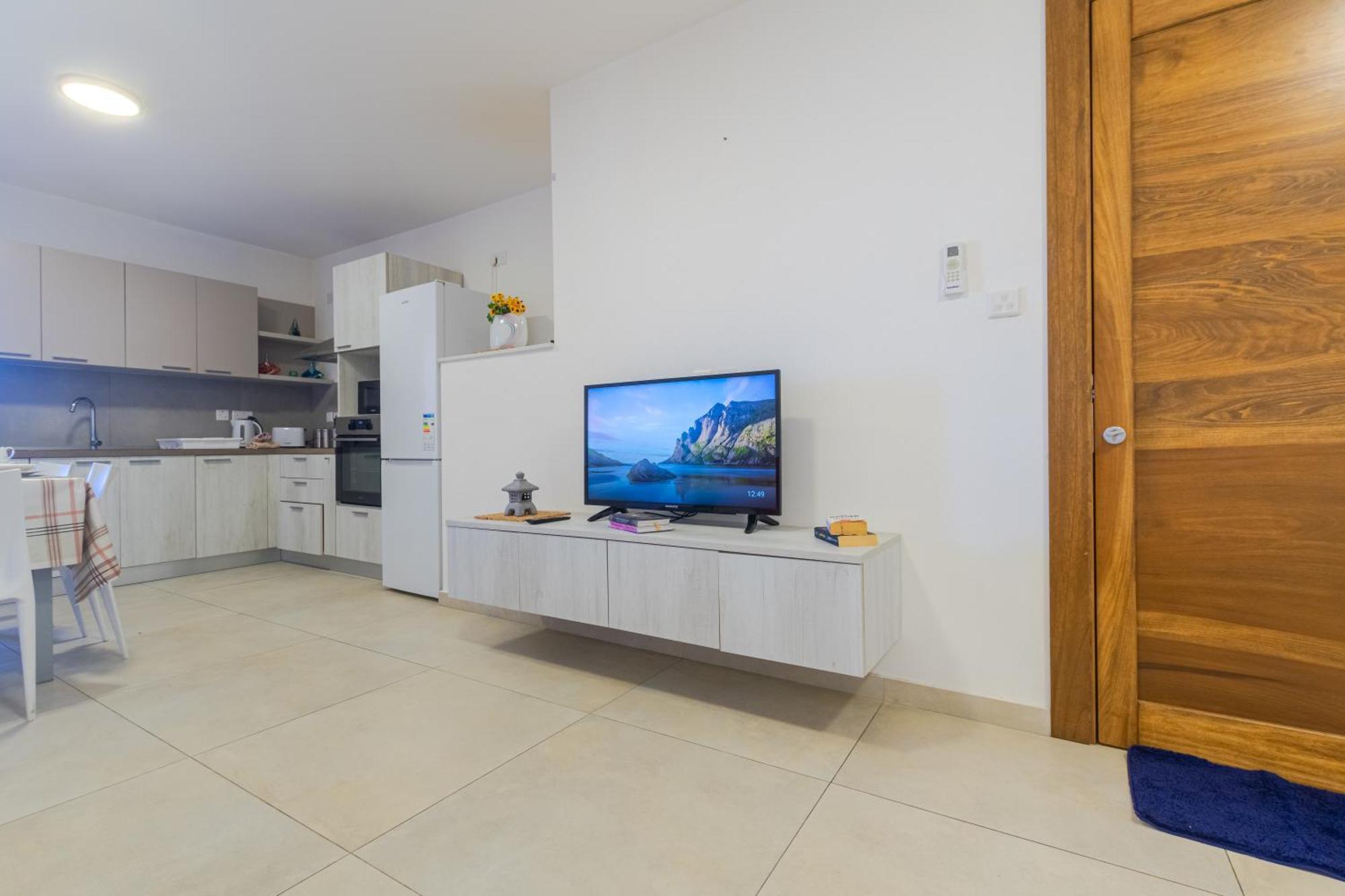 Spacious Brand New Apartment Hc Balcony 3 Bdr 2 Bth Bugibba St. Paul's Bay Exterior foto
