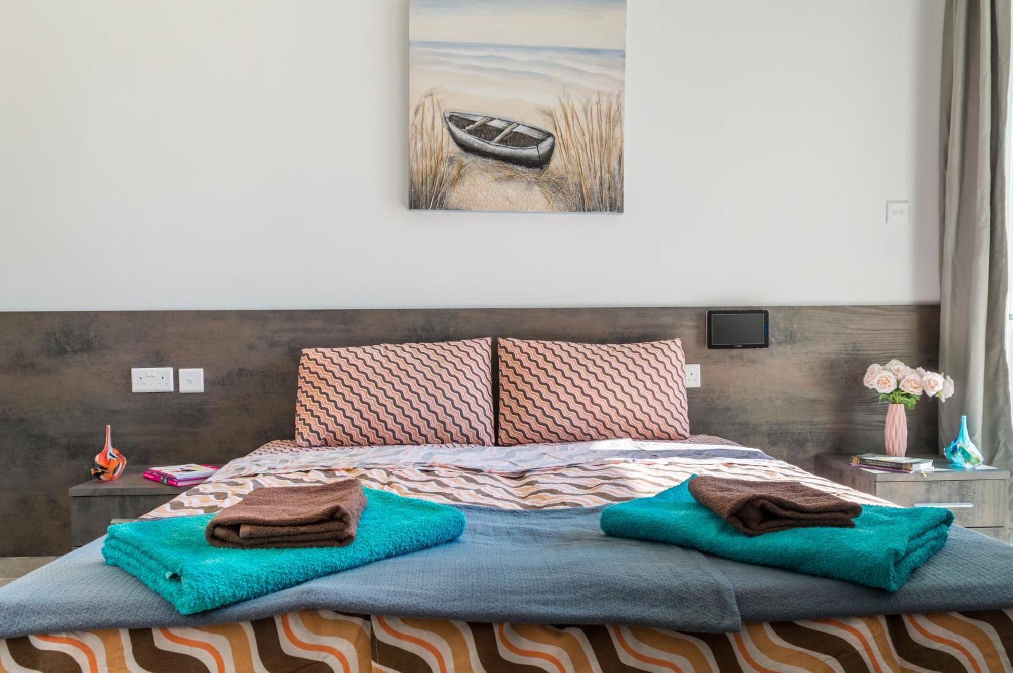 Spacious Brand New Apartment Hc Balcony 3 Bdr 2 Bth Bugibba St. Paul's Bay Exterior foto